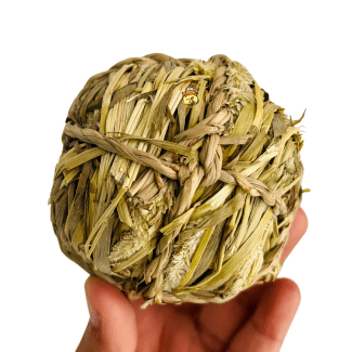 juguete a base de heno