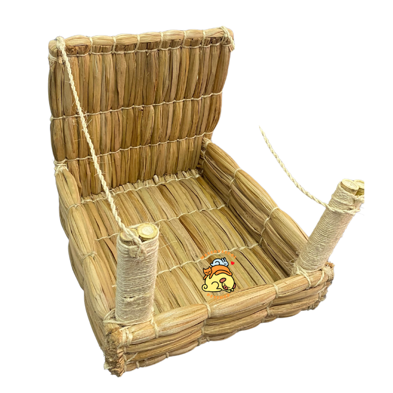 Rascador en Junco Natural para Gato Satisface su instinto de rascar con un rascador ecológico, resistente y bonito. ¡Tu gato lo amará y tus muebles también!